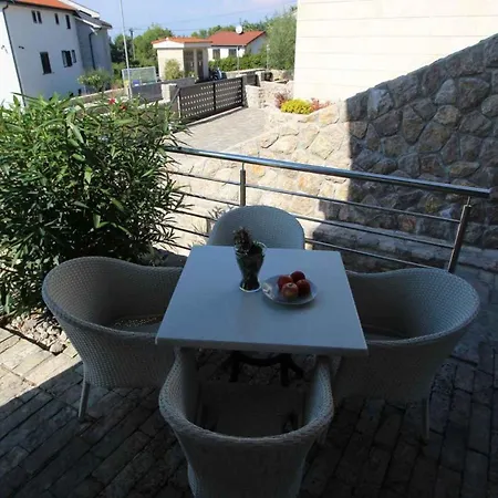 Appartement 15 Malinska