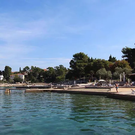 アパート 15 マリンスカ